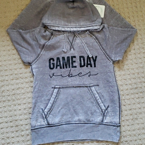 gray hoodie - Picture 1 of 1